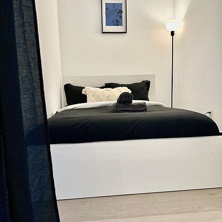 Elegant Condo Near Eaton Centre Mall Toronto Buitenkant foto